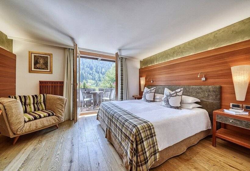 Номер Superior, Majestic