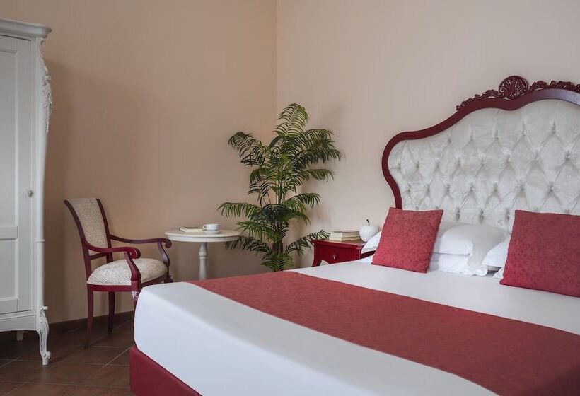 اتاق استاندارد سه نفره, Mayer & Splendid – Wellness E Spa