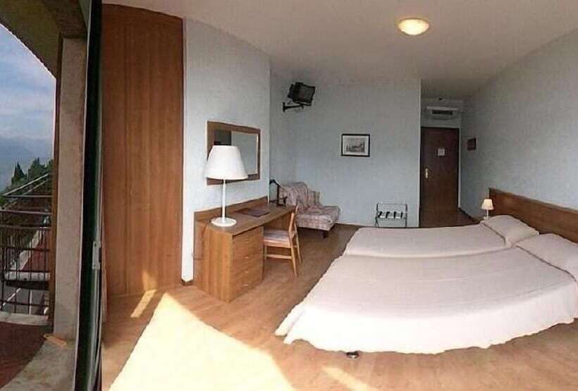 غرفة قياسية, Nike