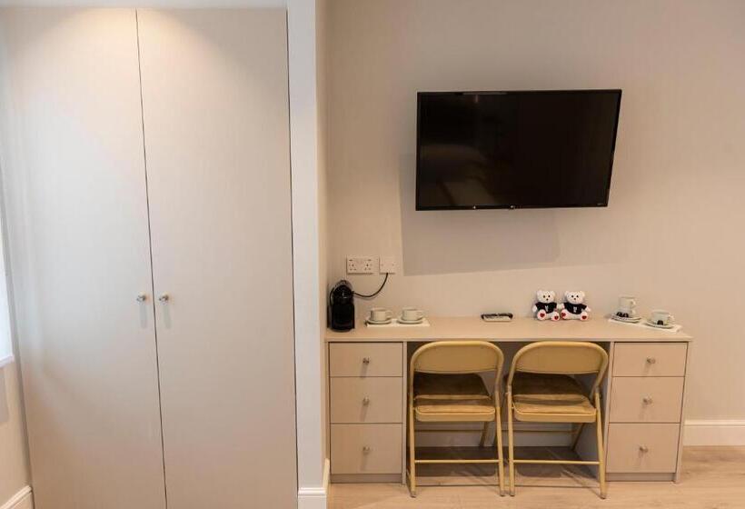 Студия Стандарт, Nox West Hampstead