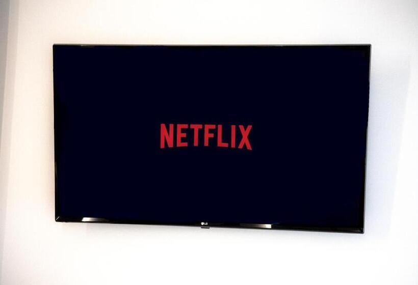 标准工作室, Nox West Hampstead