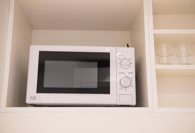 标准工作室, Nox West Hampstead