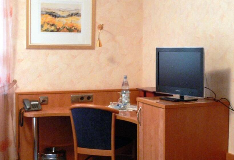 Номер Стандарт, Quellenhof