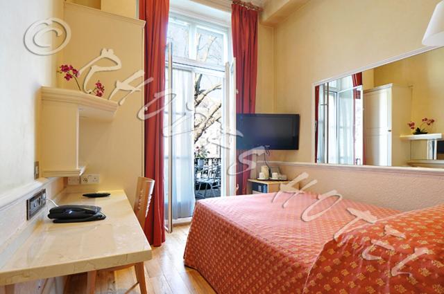 Номер Superior, Rhodes