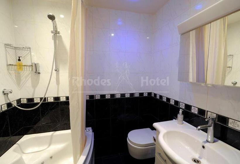 Номер Superior, Rhodes