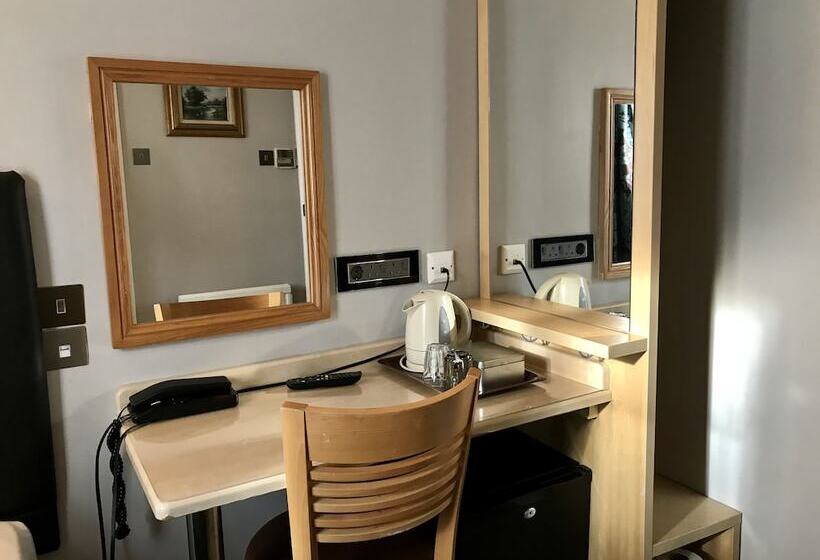 Номер Стандарт Индивидуальный, Rhodes