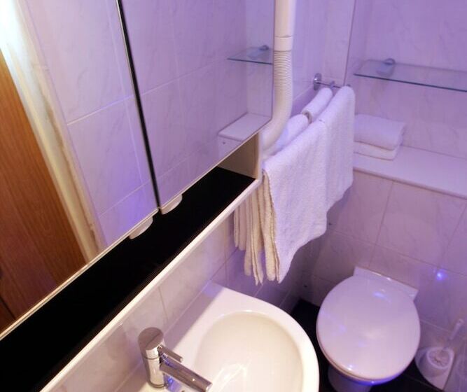 Номер Стандарт Трехместный, Rhodes