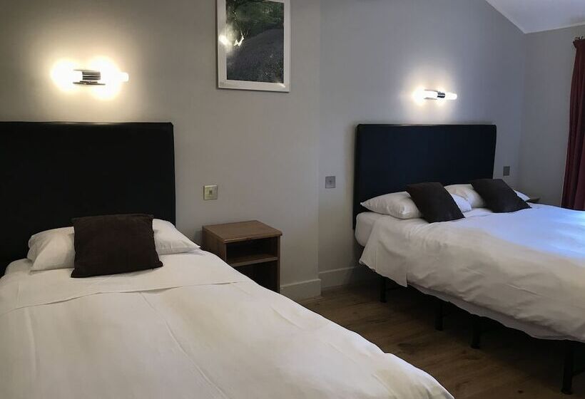 Четырехместный Номер Deluxe, Rhodes