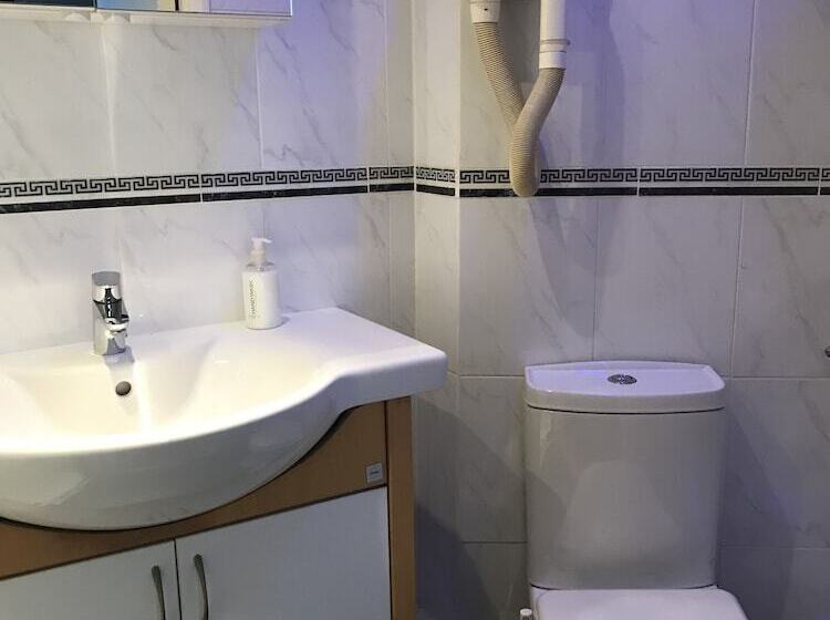 Семейный Номер, Rhodes