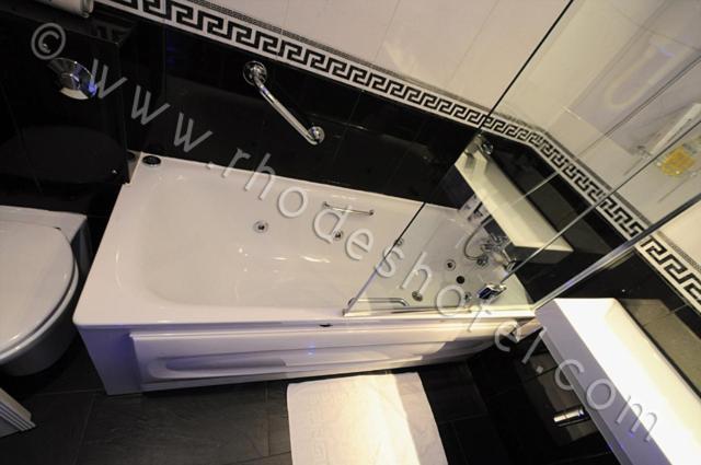 Четырехместный Номер Deluxe, Rhodes