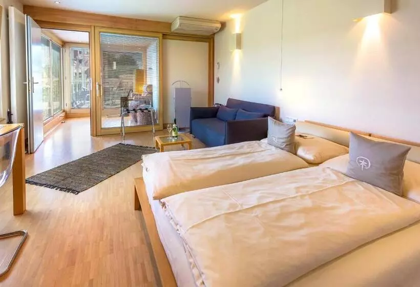 Suite, Schindlerhof