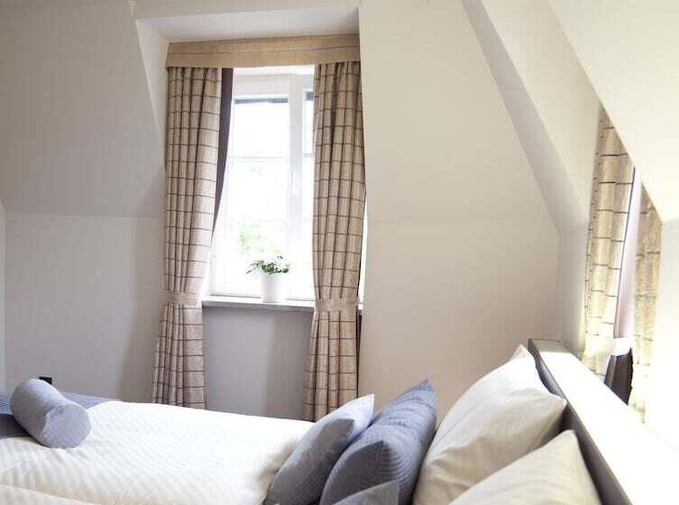 חדר סטנדרט, Schloss Berge