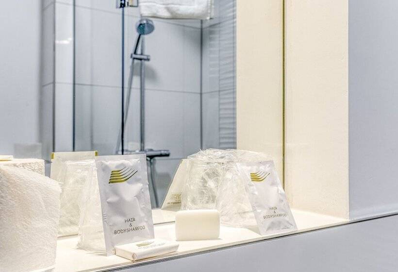 غرفة قياسية فردية, Smart Stay Hotel Station