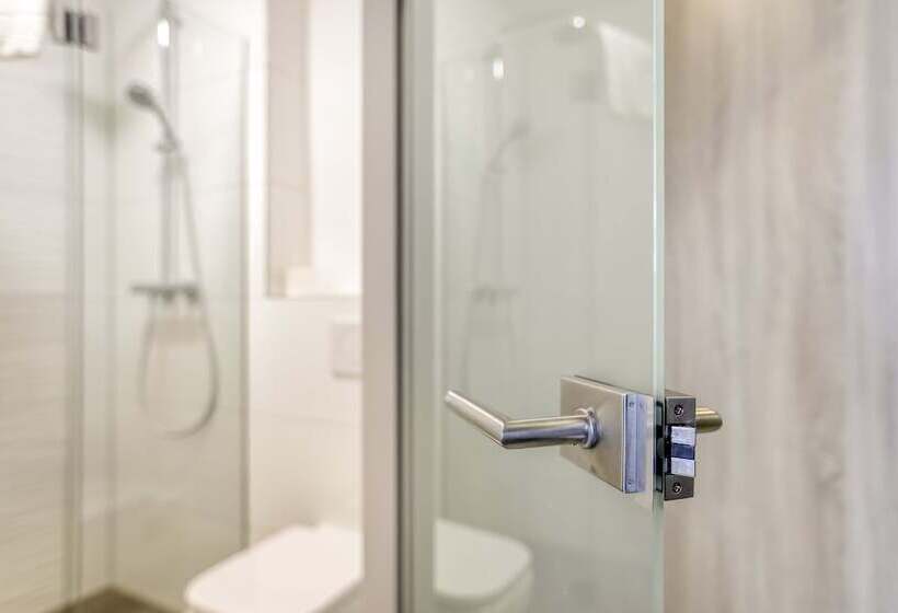 غرفة قياسية فردية, Smart Stay Hotel Station