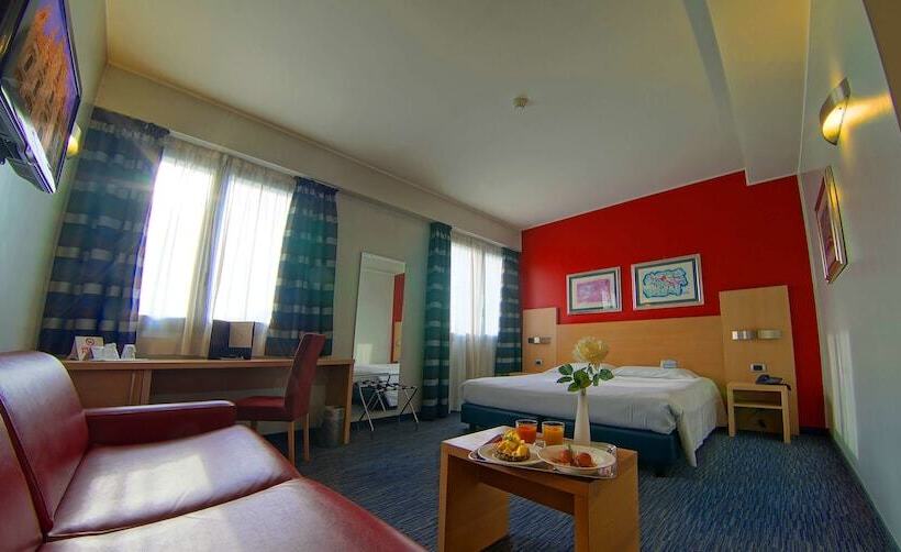 סוויטת ג'וניור, Sporting Cologno