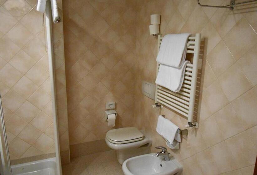 Comfort room with view, Sportsman