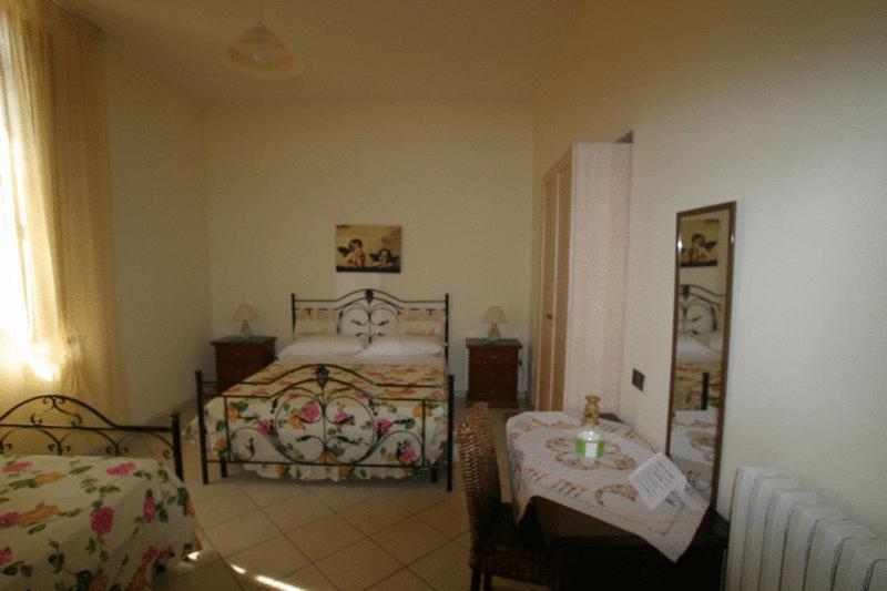 Номер Стандарт Трехместный, Tavernola Locanda Di Campagna