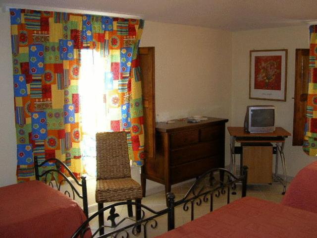 Четырехместный Номер Стандарт, Tavernola Locanda Di Campagna