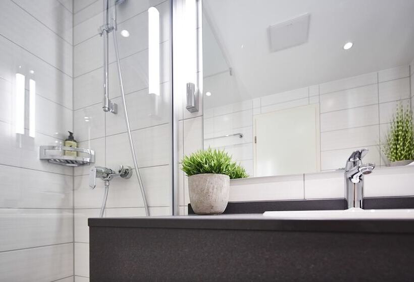 Номер Премиум Индивидуальный, Und Restaurant Bommersheim