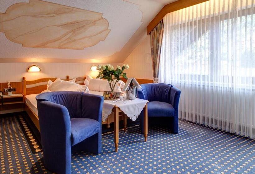 Номер Комфорт, Zum Wiesengrund