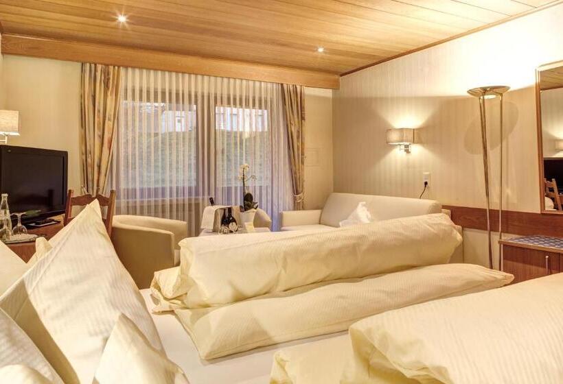 Номер Комфорт, Zum Wiesengrund