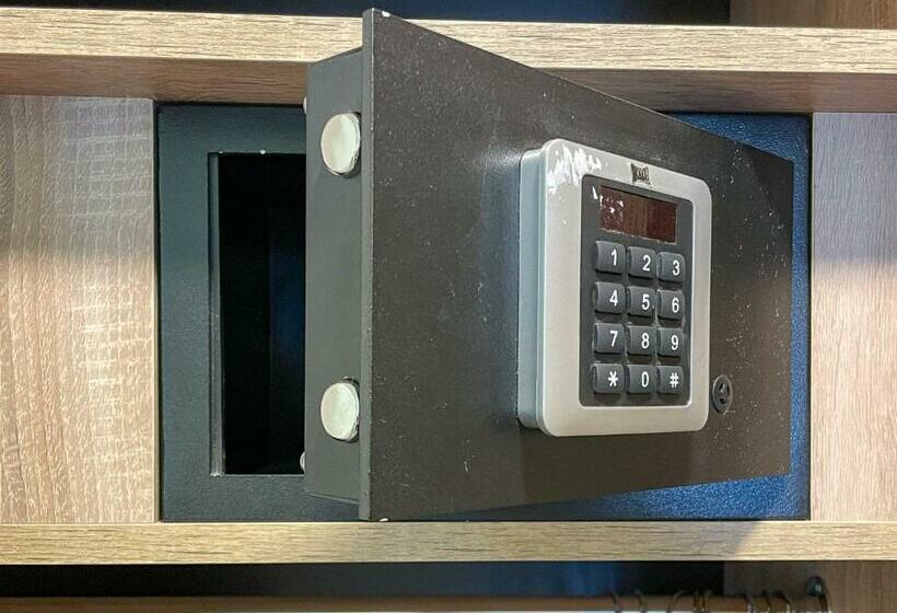 标准间, Zur Flüh