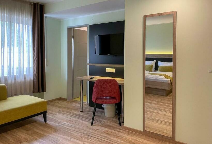 标准间, Zur Flüh