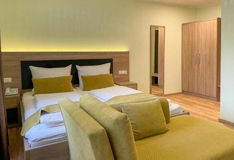 标准间, Zur Flüh