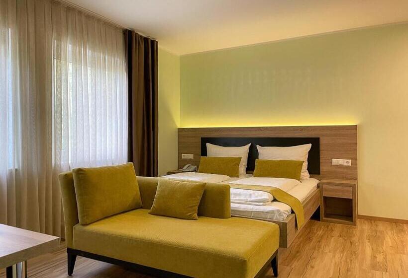 标准间, Zur Flüh