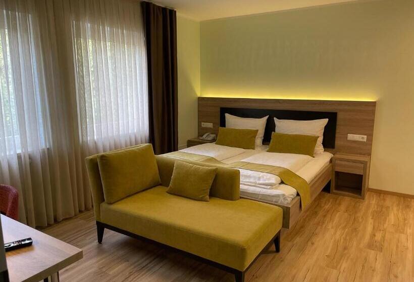 标准间, Zur Flüh