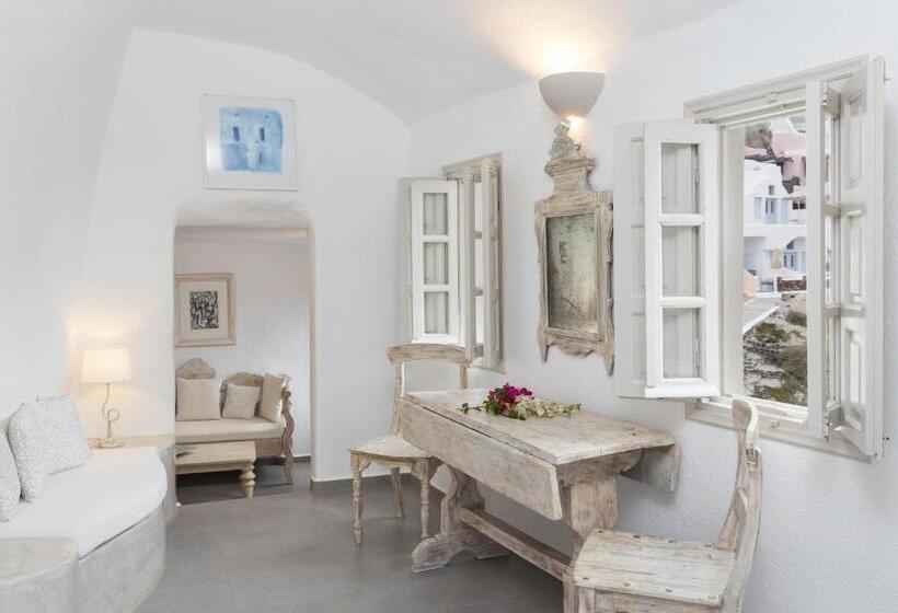 Superior studio with view, Oia Mare Villas