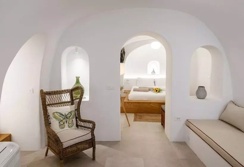 سوئیت با چشمانداز, Oia Mare Villas
