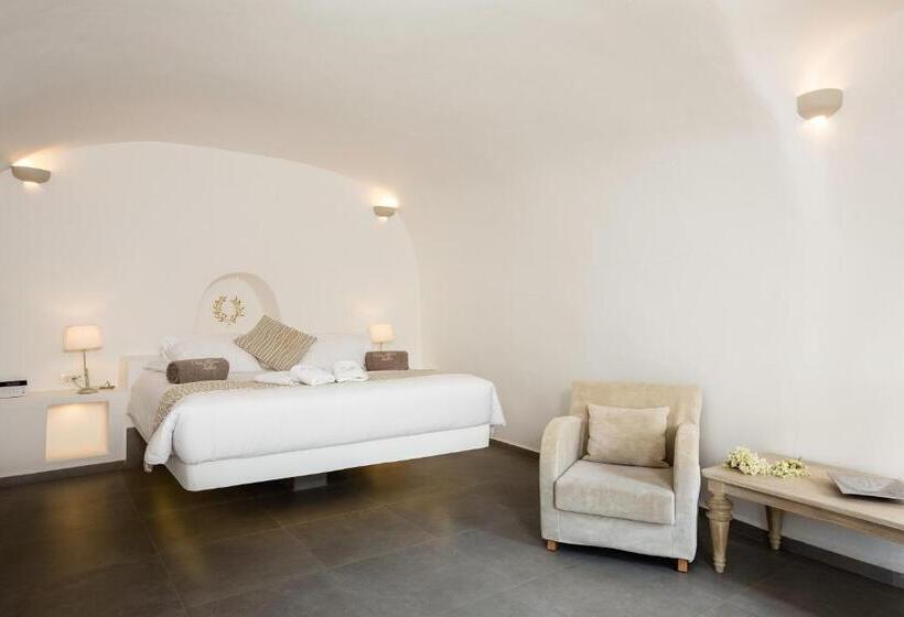 Superior studio with view, Oia Mare Villas