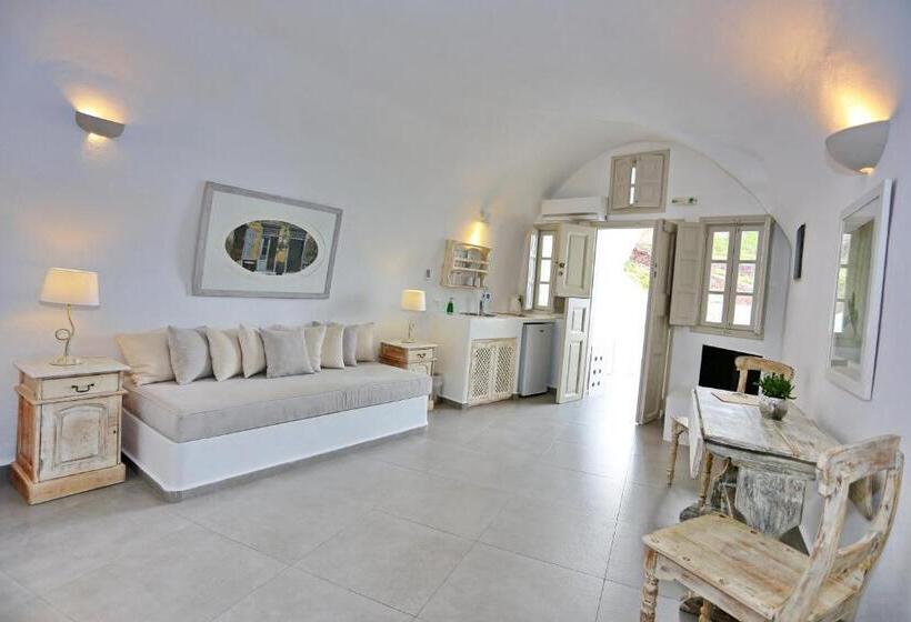 سوئیت با چشم‌انداز, Oia Mare Villas