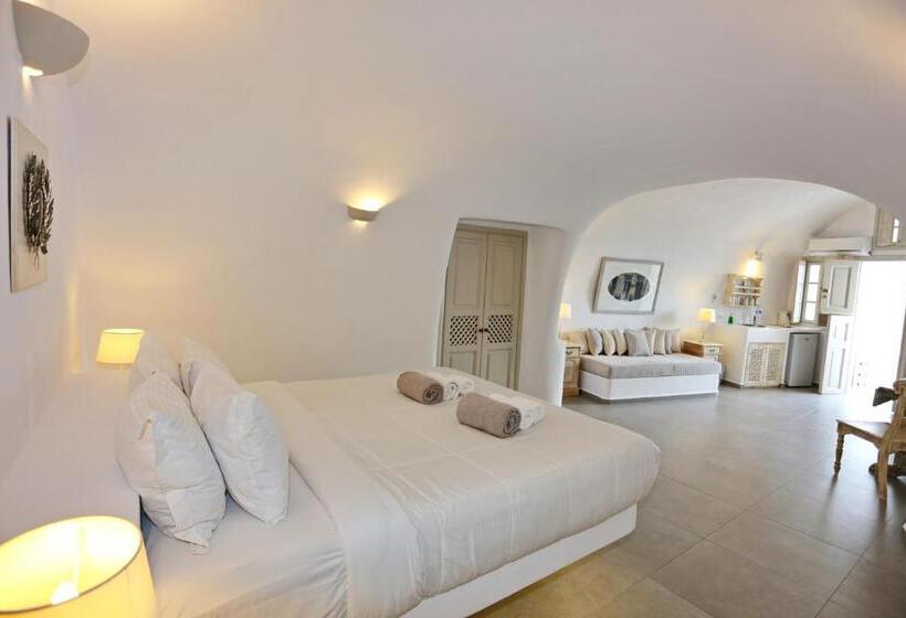 سوئیت با چشم‌انداز, Oia Mare Villas