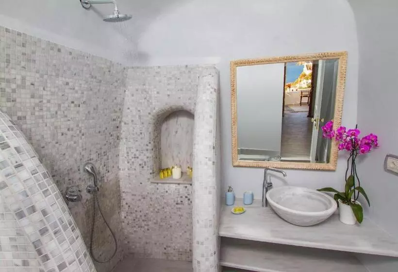 استودیوی سوپریور, Oia Mare Villas