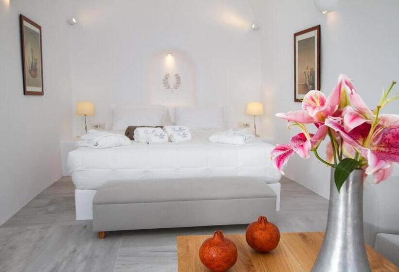 سوئیت با وان آب گرم, Oia Mare Villas