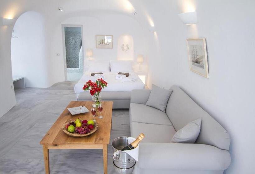 Люкс с гидромассажем, Oia Mare Villas