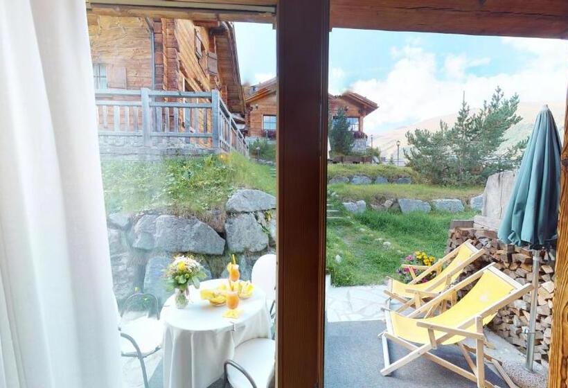 کلبه ییلاقی سوپریور یک خوابه, Park Chalet Village