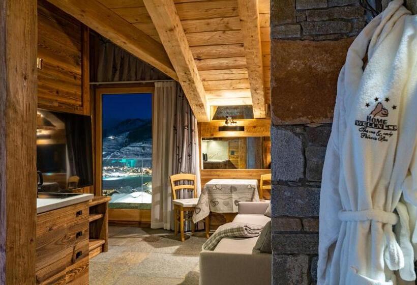 سوئیت با چشم‌انداز, Park Chalet Village