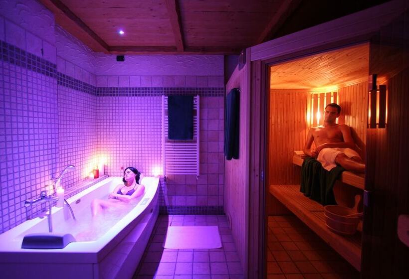 Шале 1 Спальня, Park Chalet Village