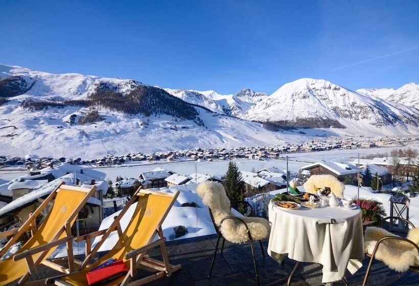 Студио Стандарт с Видом, Park Chalet Village