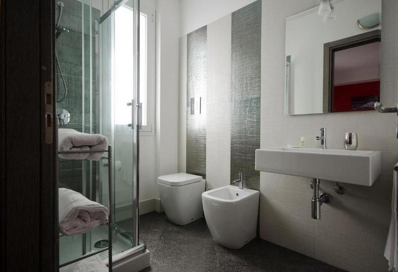 발코니 디럭스 룸, Rainbow Resort