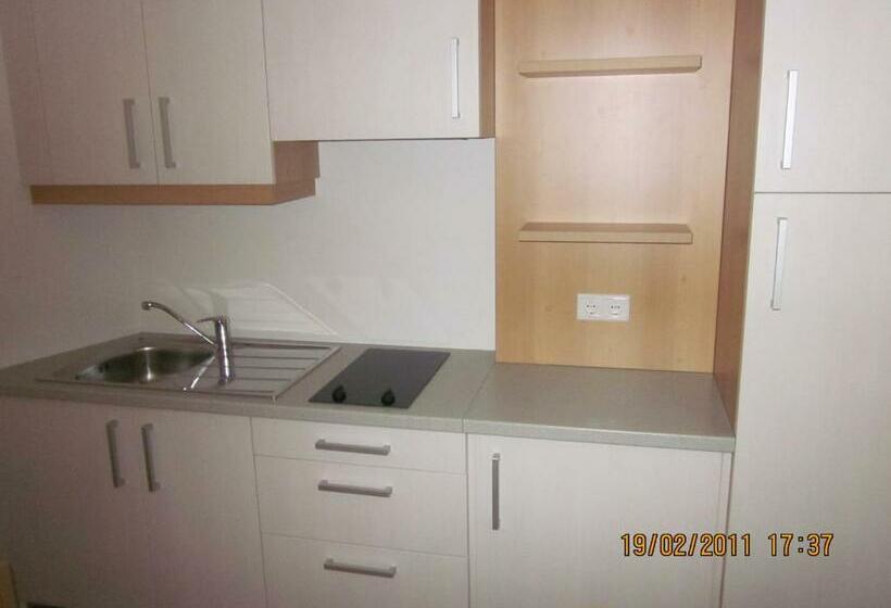 דירת חדר, Residence Hauserhof