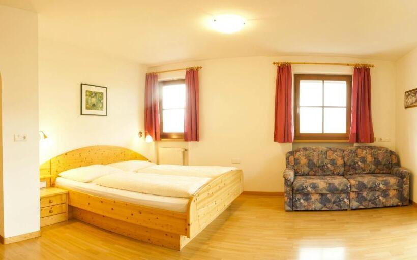 סטודיו סטנדרט עם מרפסת, Residence Hauserhof