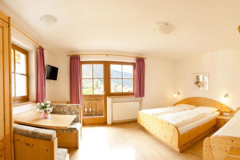 סטודיו עם נוף להרים, Residence Hauserhof