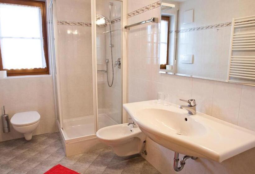 חדר משפחתי דלוקס, Residence Hauserhof