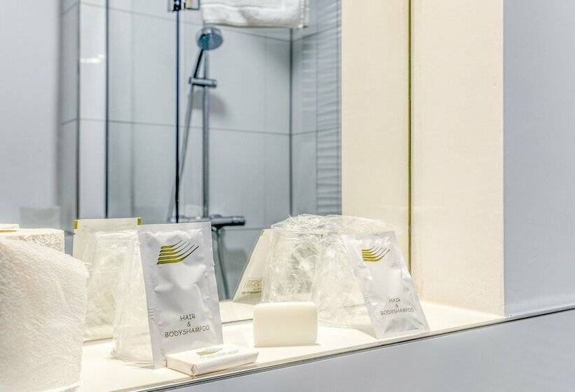 غرفة قياسية, Smart Stay Hotel Station