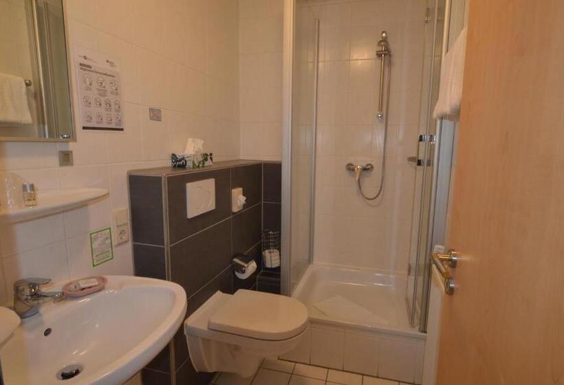 标准三人间, Aktivhotel Alter Kaiser