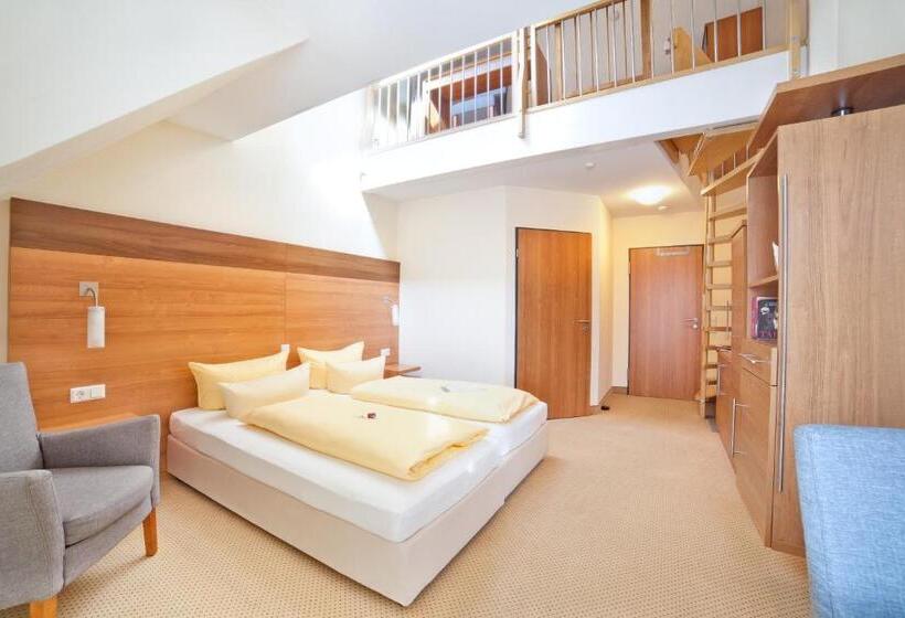 패밀리 스튜디오, Allgovia Hotel Garni